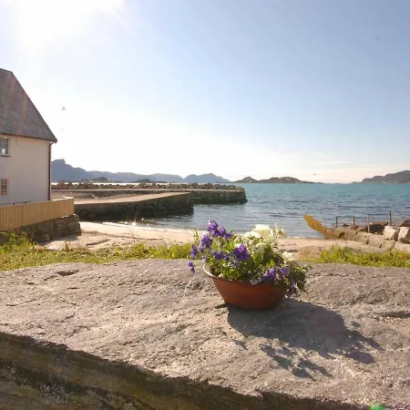 6 Person In Aram-by Traum בית נופש Sandvik (More og Romsdal)